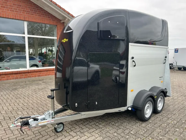 Humbaur Pferdeanhänger